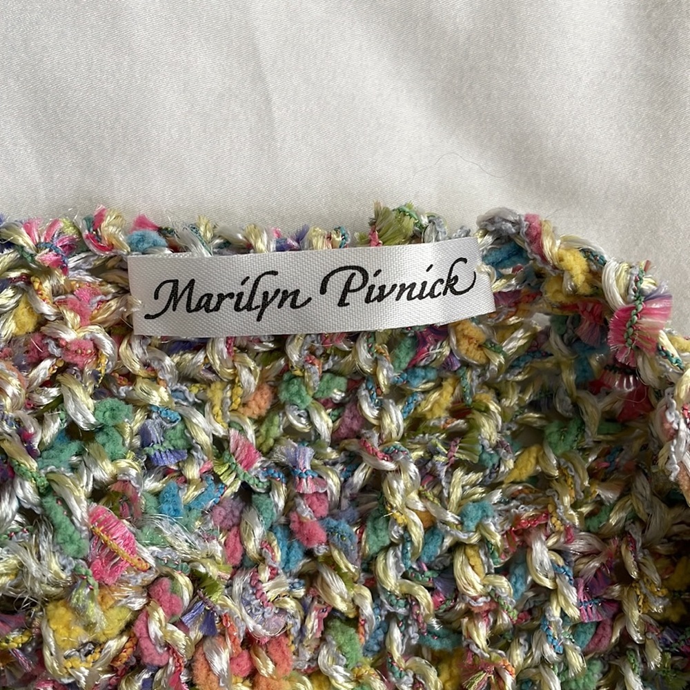 Handmade Beautiful colorful scarf - Picture 6 of 8